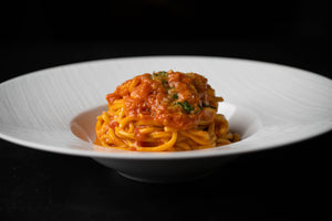 Pasta al Pomodoro: Chef Scott Conant’s Famous Tomato Sauce